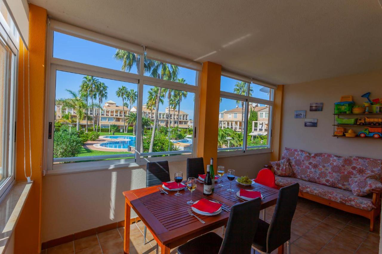 Apartamento playa con piscina y terraza en urbanizacion de lujo Dénia Exterior foto